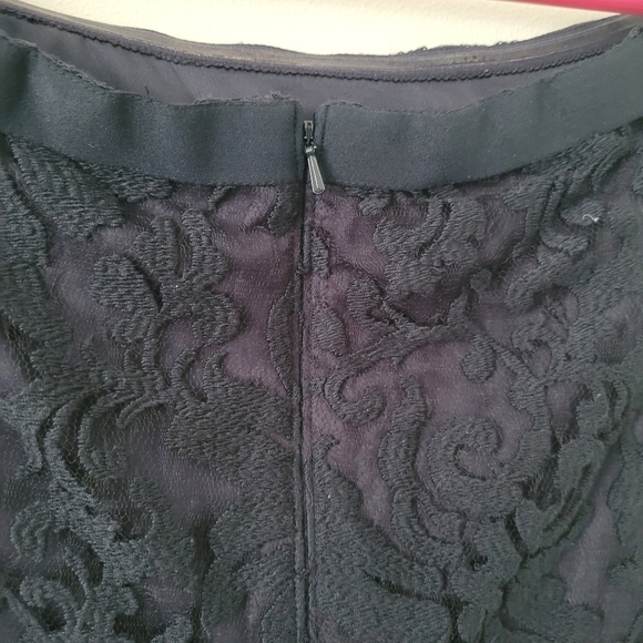 Tadashi Shoji Textured Lace Mermaid Gown Navy Blue Size 8 - Picture 12 of 16